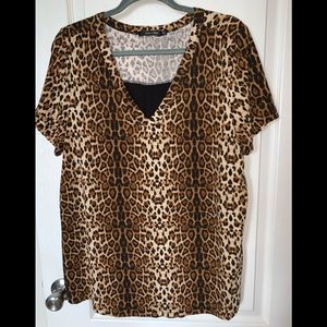 NWOT BKE leopard and black color block tee
